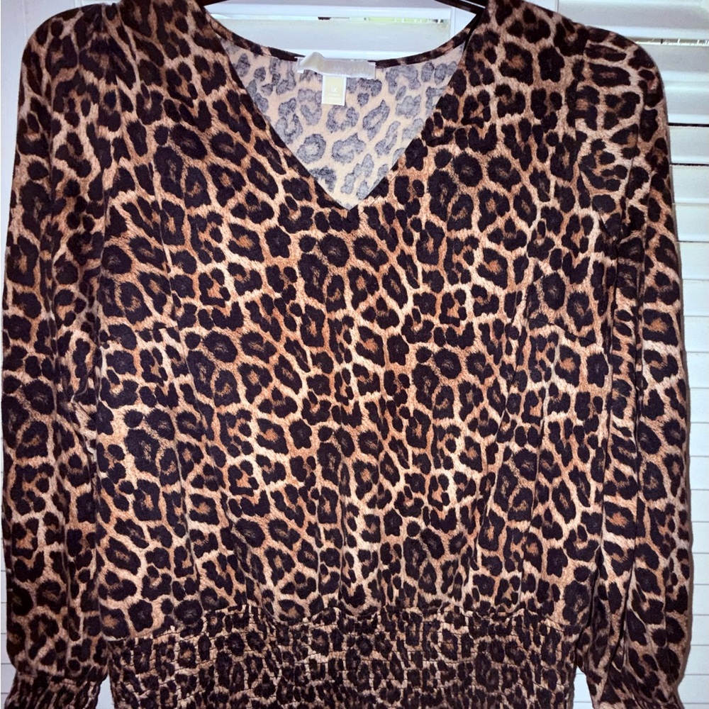 Michael Kors Leopard Print V-Neck Blouse in Brown and Black size 1x